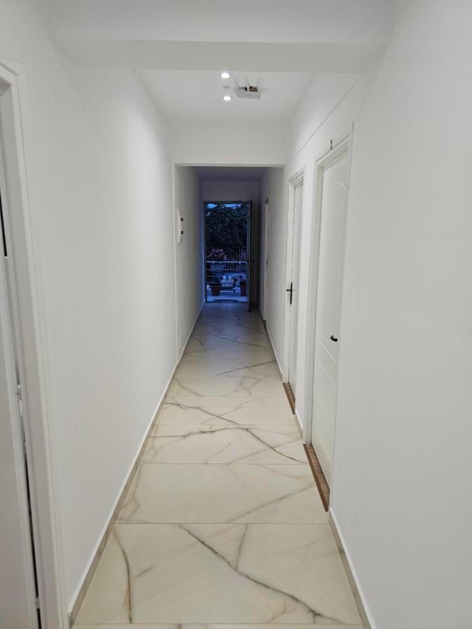Vila 31 Sarandë Exteriér fotografie